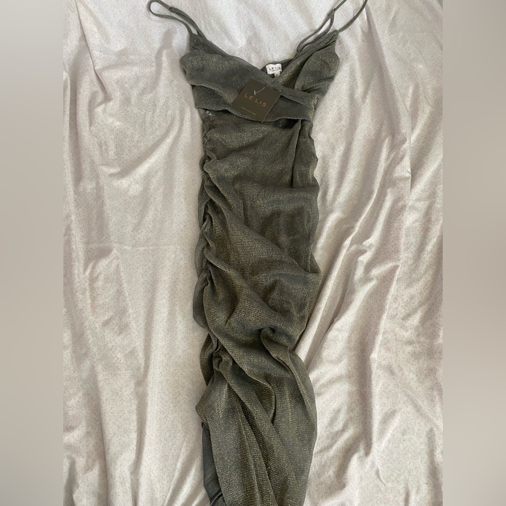 BNWT lelis gray sparkly dress